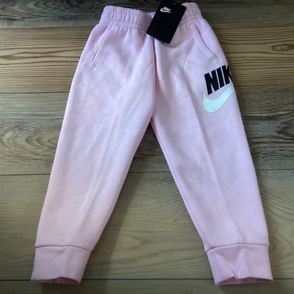 Nike toddler girls hoodie & matching jogger outfit size 4T(NWT)~PRICE IS FIRM~ - Picture 3 of 6